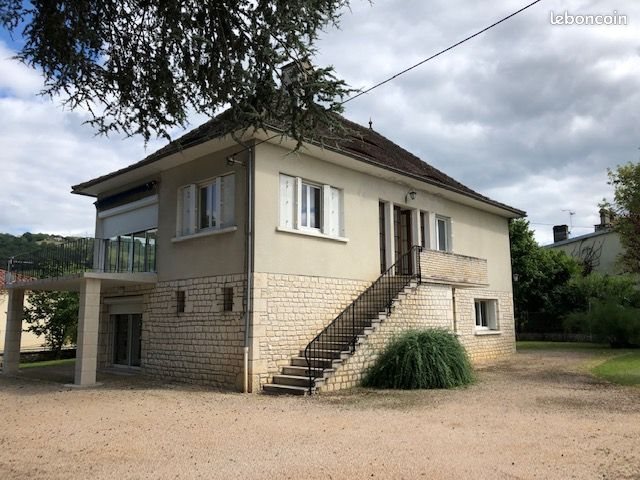 Maison à louer, 136m², Saint-Céré