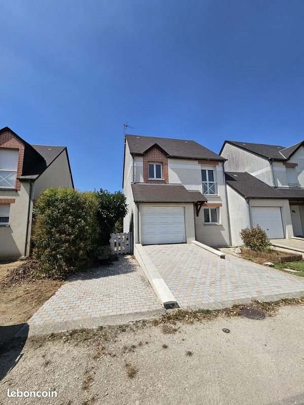 Maison à louer, 87m², Jargeau