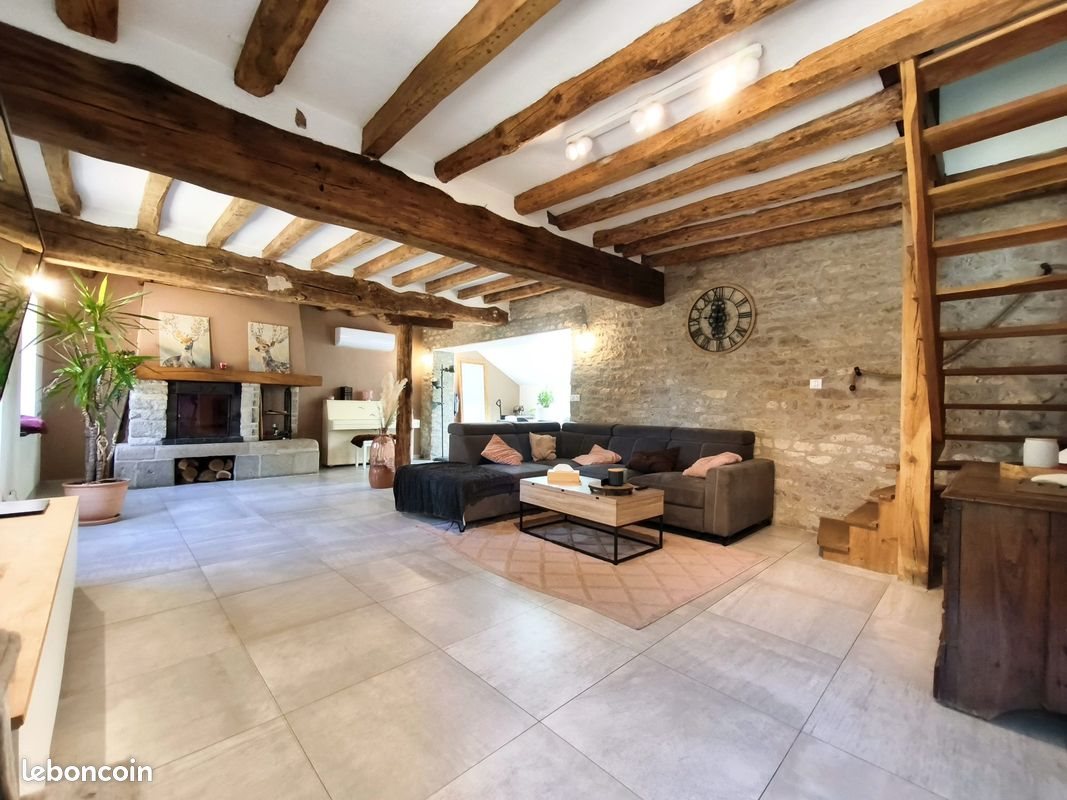 Maison à vendre, 141m², Saint-Martin-d'Abbat
