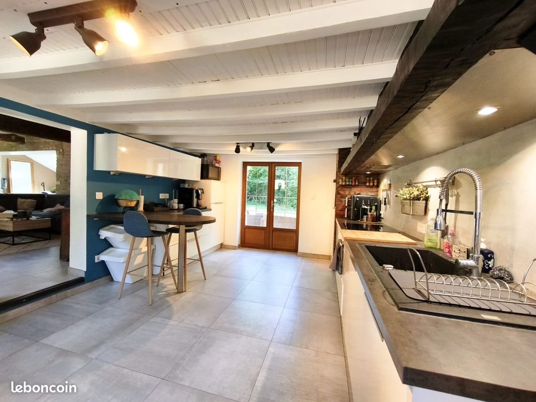 Maison à vendre, 141m², Saint-Martin-d'Abbat