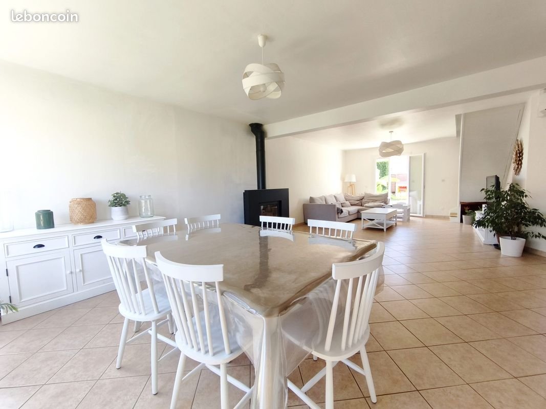 Maison à vendre, 170m², Donnery