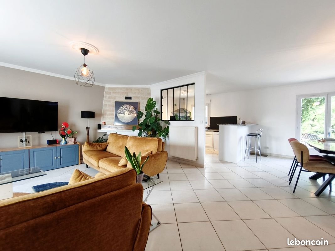 Maison à vendre, 172m², Darvoy