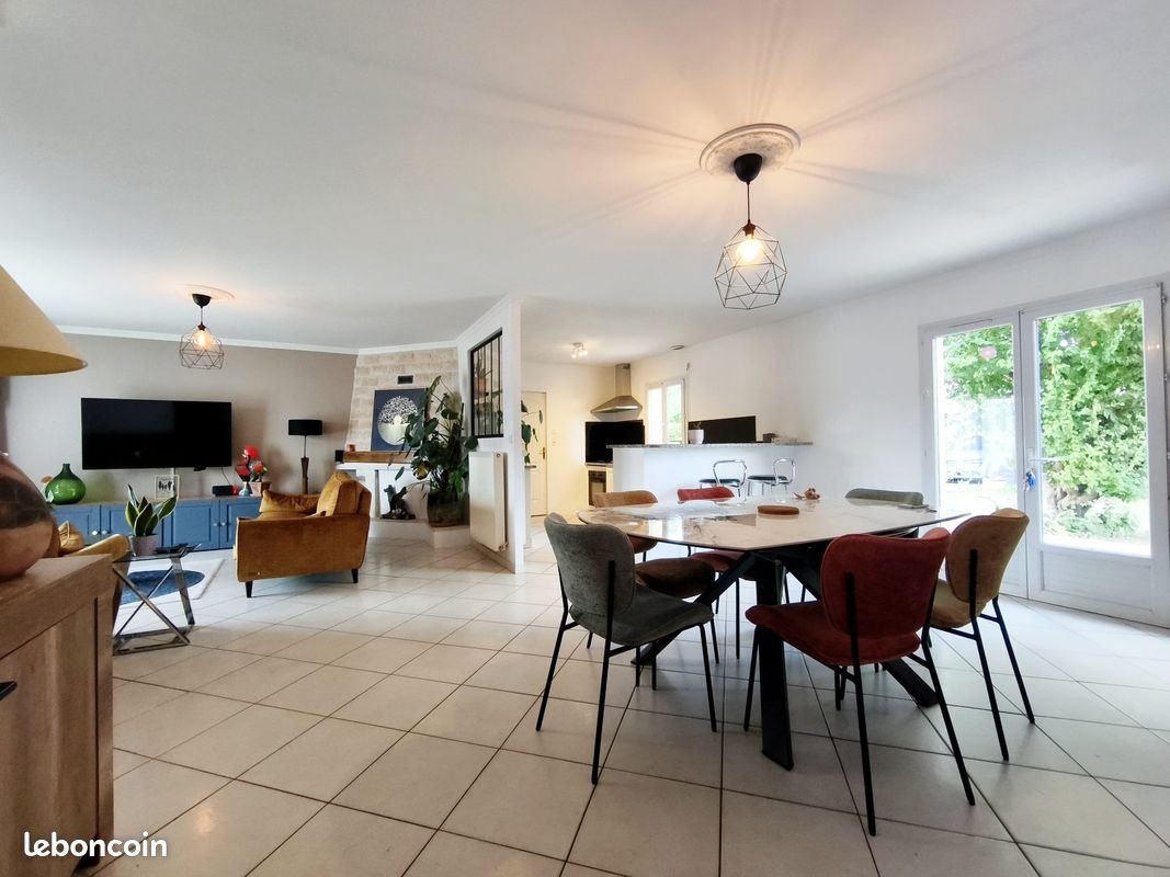 Maison à vendre, 172m², Darvoy