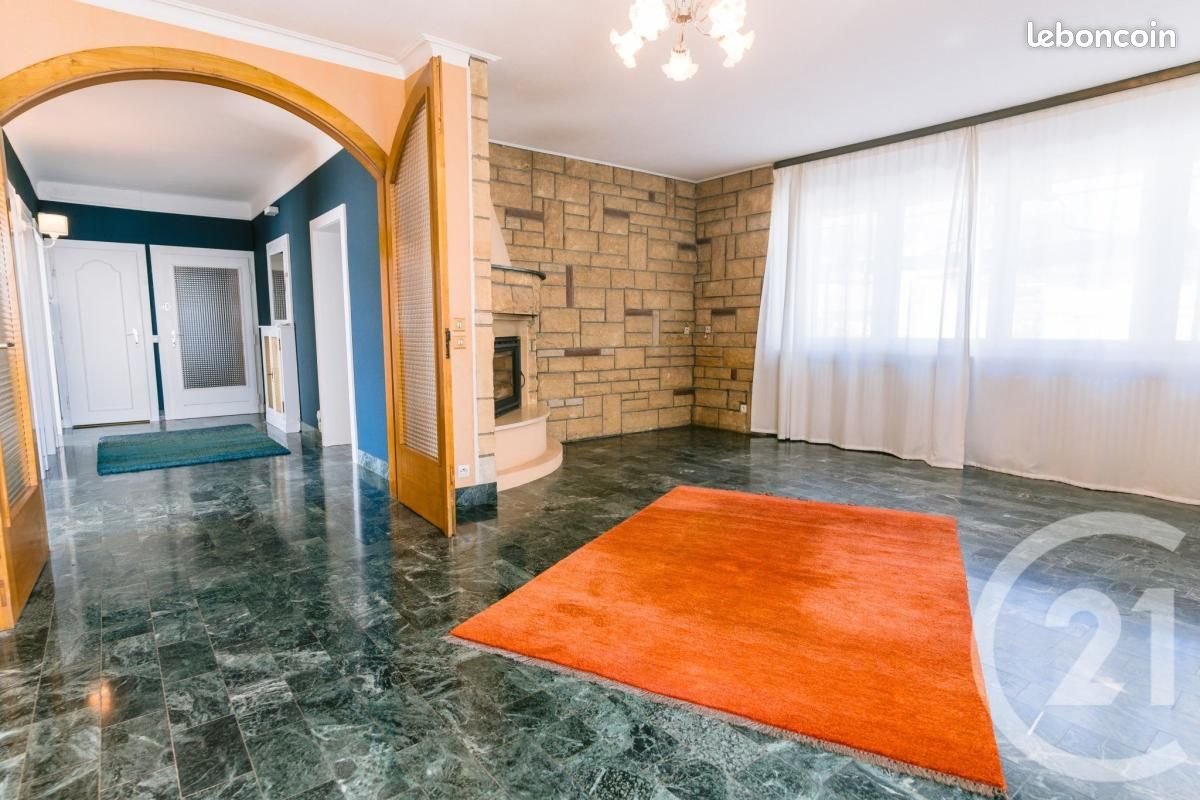 Appartement à vendre, 194m², Scy-Chazelles
