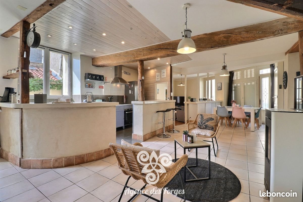 Maison à vendre, 173m², Beaupréau