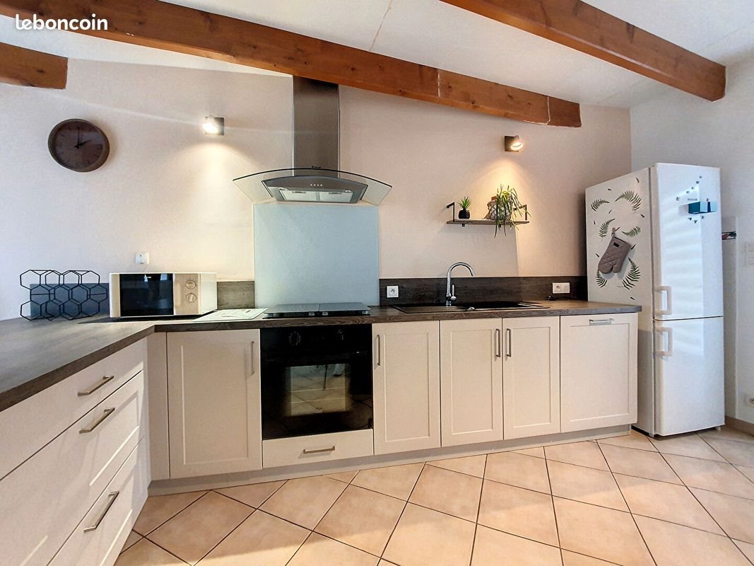 Maison à louer, 68m², Liré