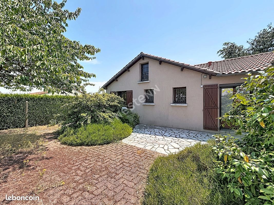 Maison à vendre, 121m², Oudon