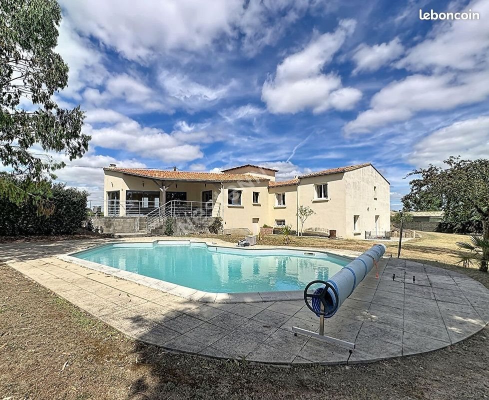 Maison à vendre, 264m², Liré