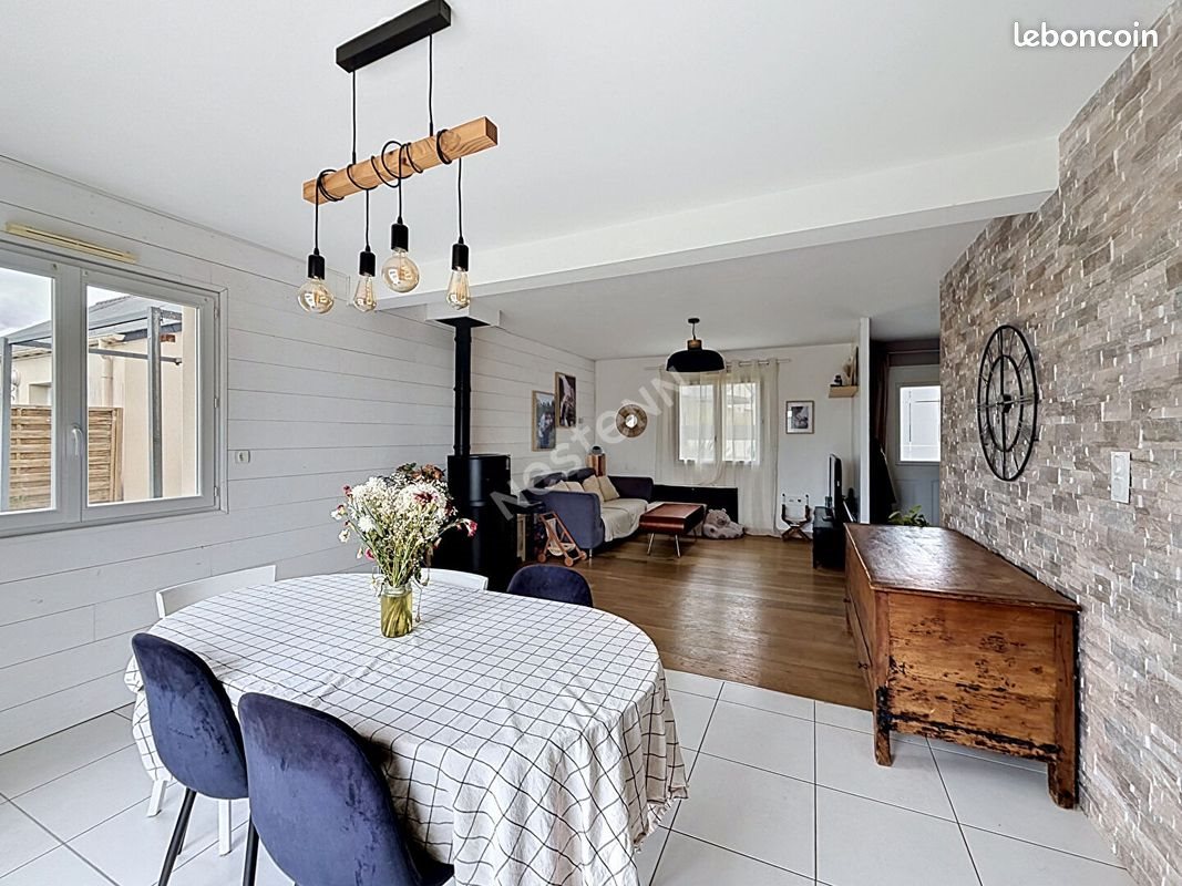 Maison à vendre, 93m², Saint-Florent-le-Vieil