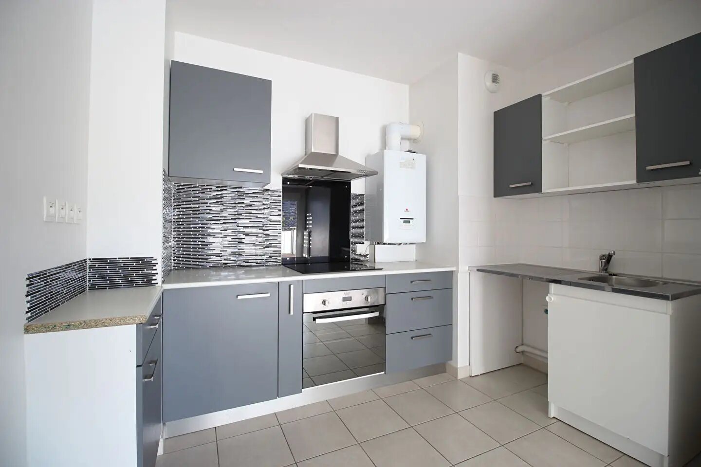 Appartement à vendre, 76m², Mions