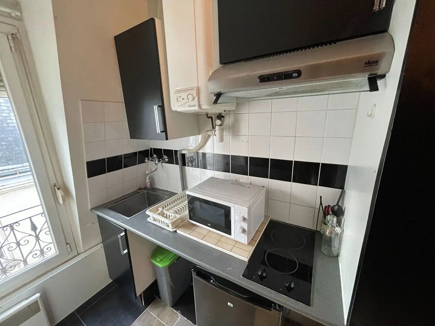 Appartement à louer, 11m², Paris 18ème