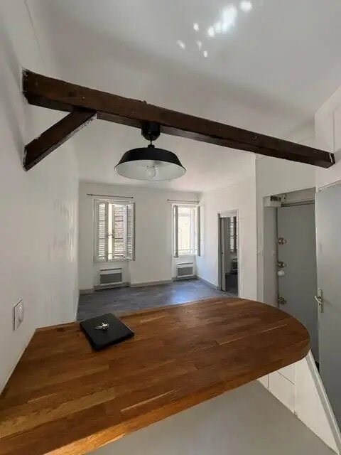 Appartement à louer, 30m², Marseille 5ème