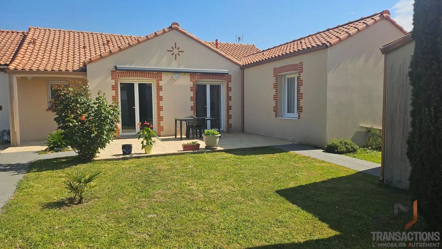 Maison à vendre, 133m², Saint-Hilaire-de-Chaléons