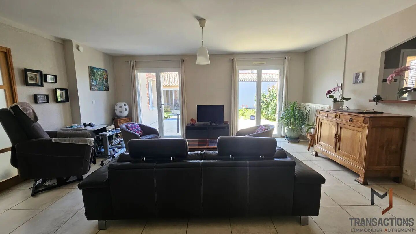 Maison à vendre, 133m², Saint-Hilaire-de-Chaléons