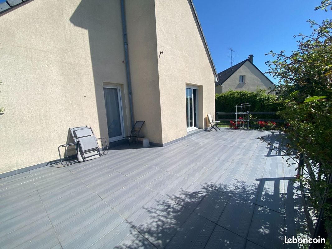 Maison à vendre, 126m², Louverné