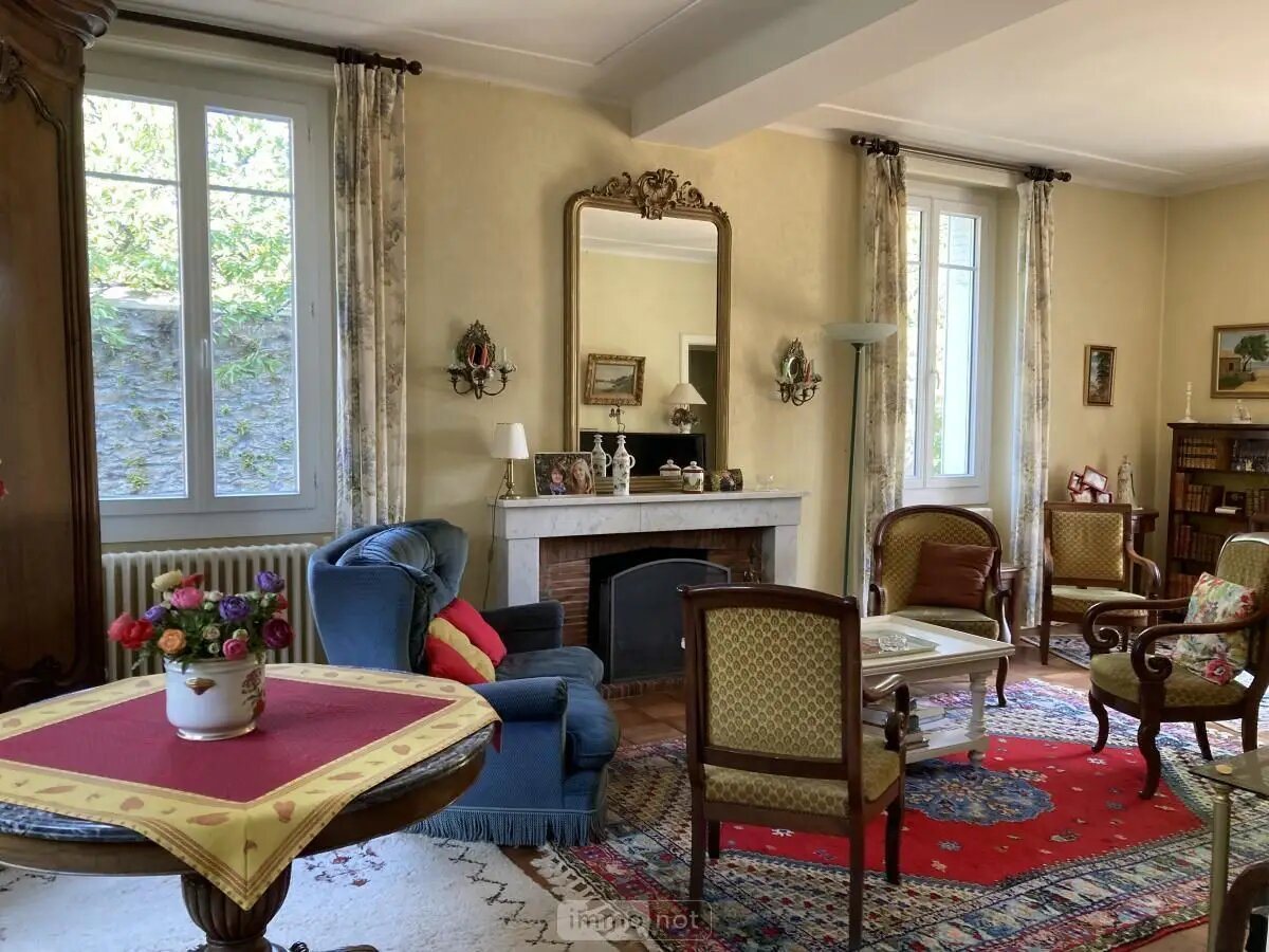 Maison à vendre, 196m², Laval