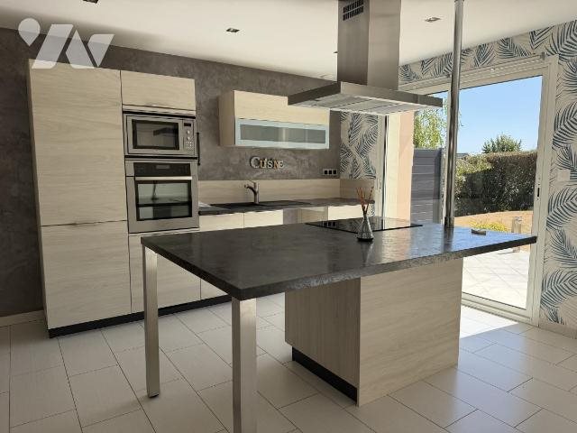 Maison à vendre, 124m², Louverné