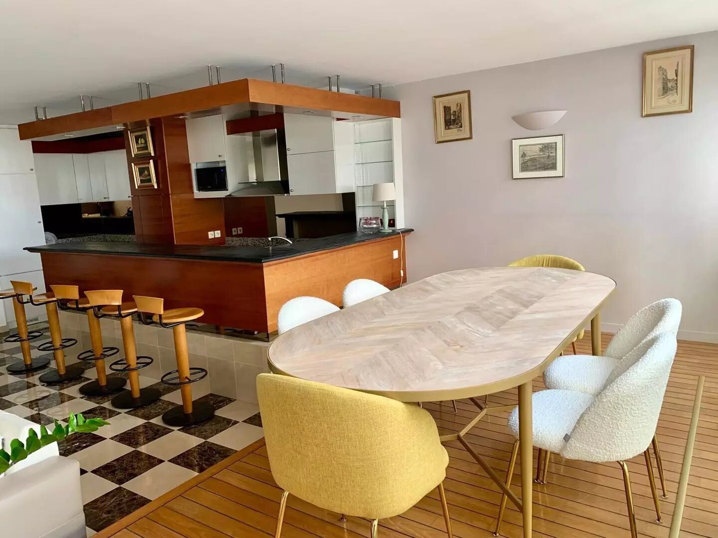 Appartement à louer, 81m², Paris 15ème