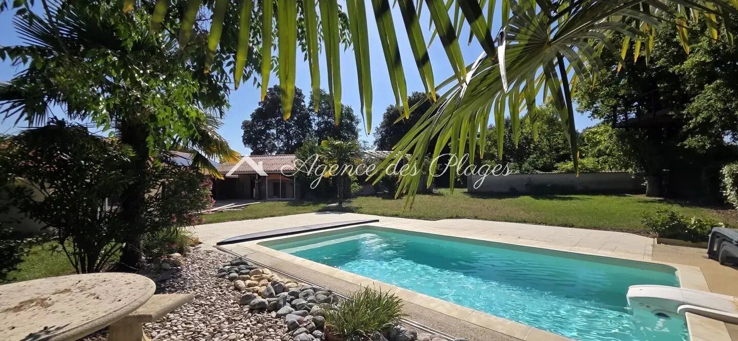 Maison à vendre, 185m², Roullet-Saint-Estèphe
