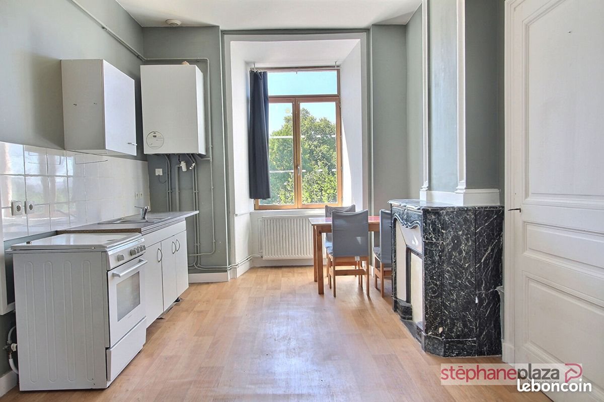 Appartement à vendre, 30m², Sury-le-Comtal