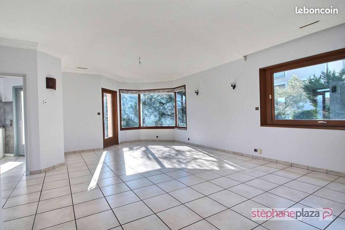 Maison à louer, 125m², Veauche