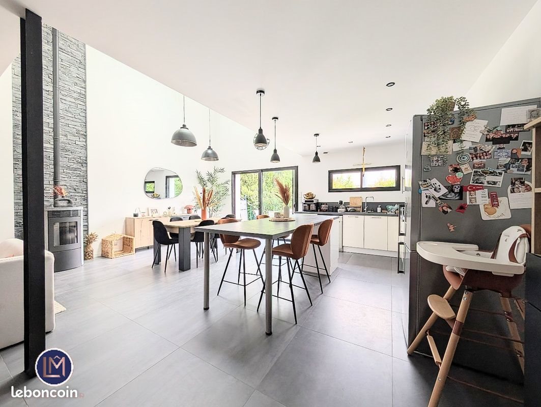 Maison à vendre, 121m², Montbert