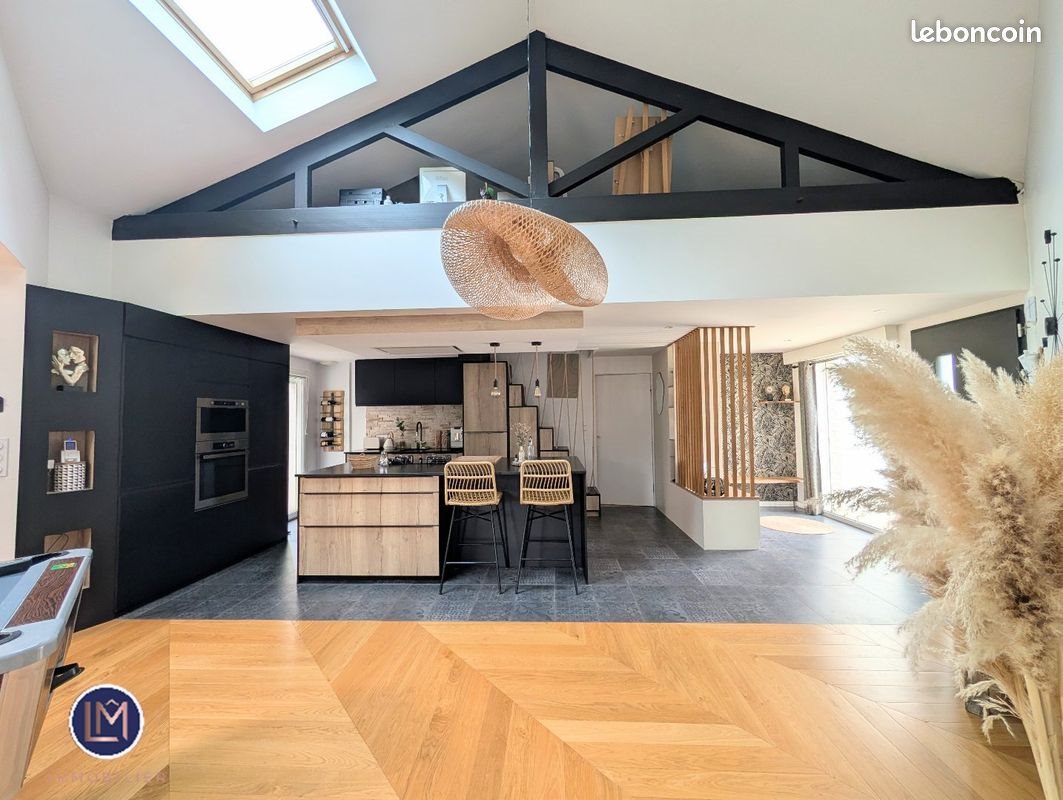 Maison à vendre, 180m², La Chevrolière
