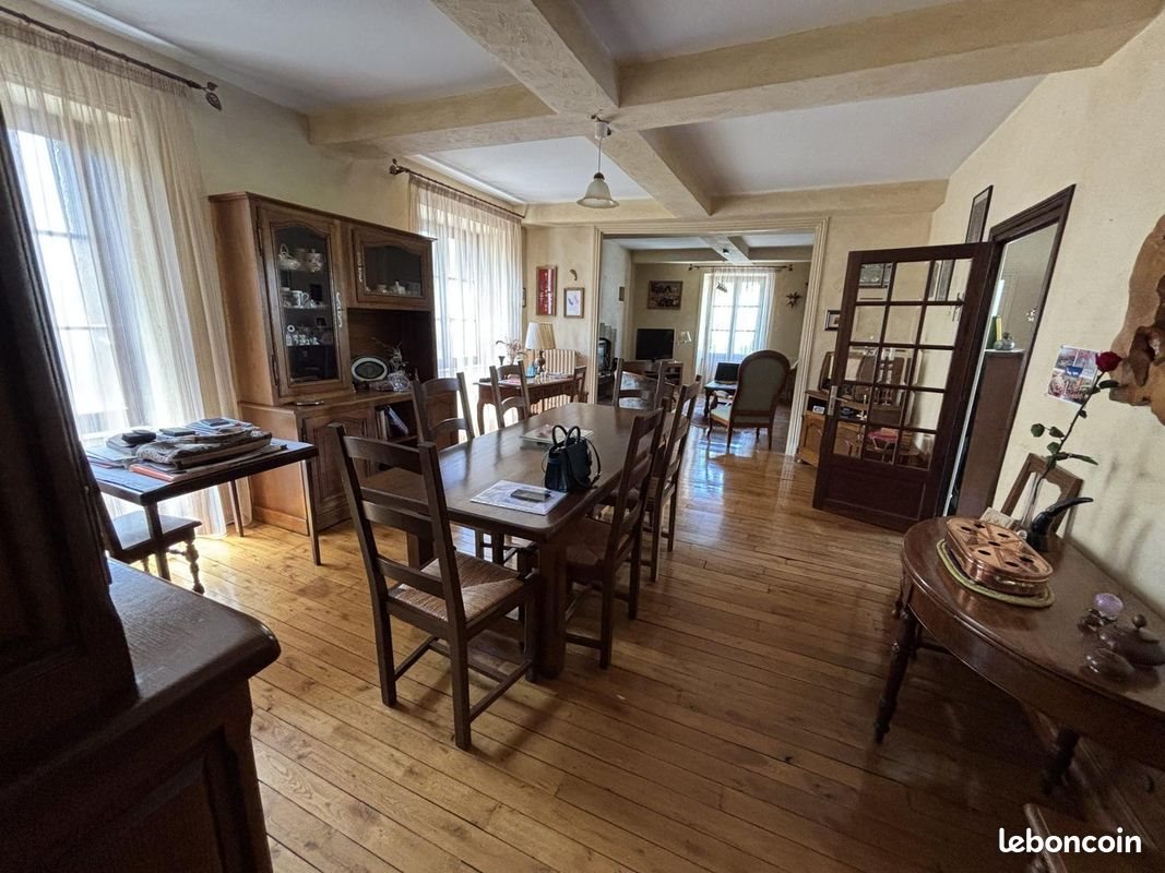 Maison à vendre, 204m², Bort-les-Orgues