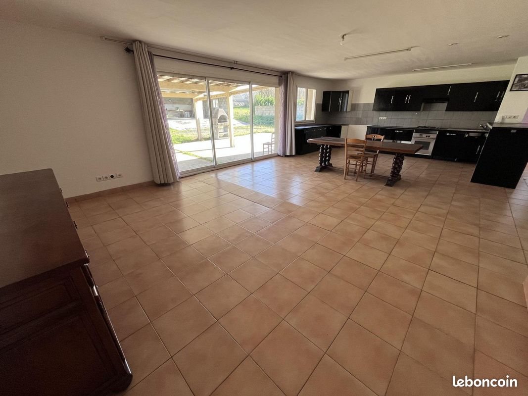 Maison à vendre, 219m², Champagnac