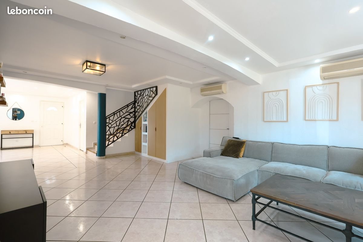 Maison à vendre, 211m², Etoile-sur-Rhône