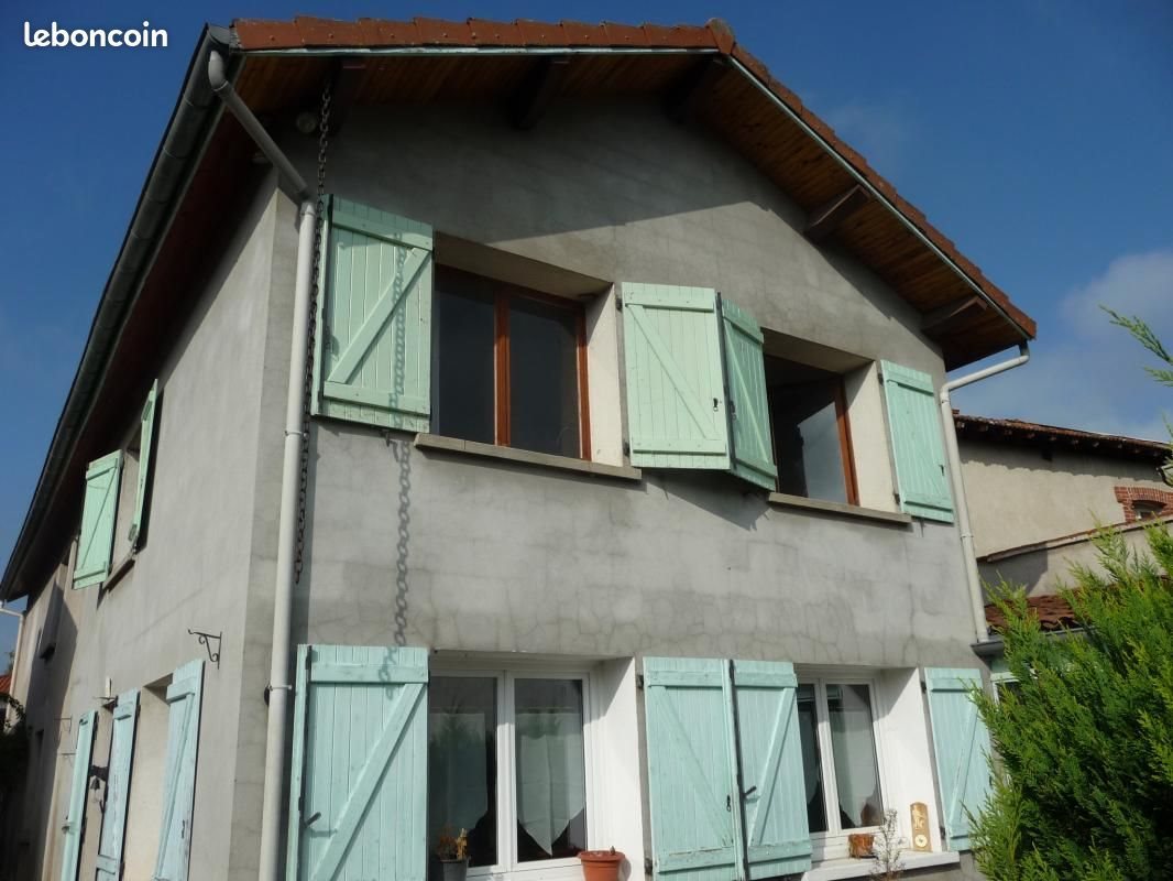 Maison à vendre, 162m², Mornand-en-Forez