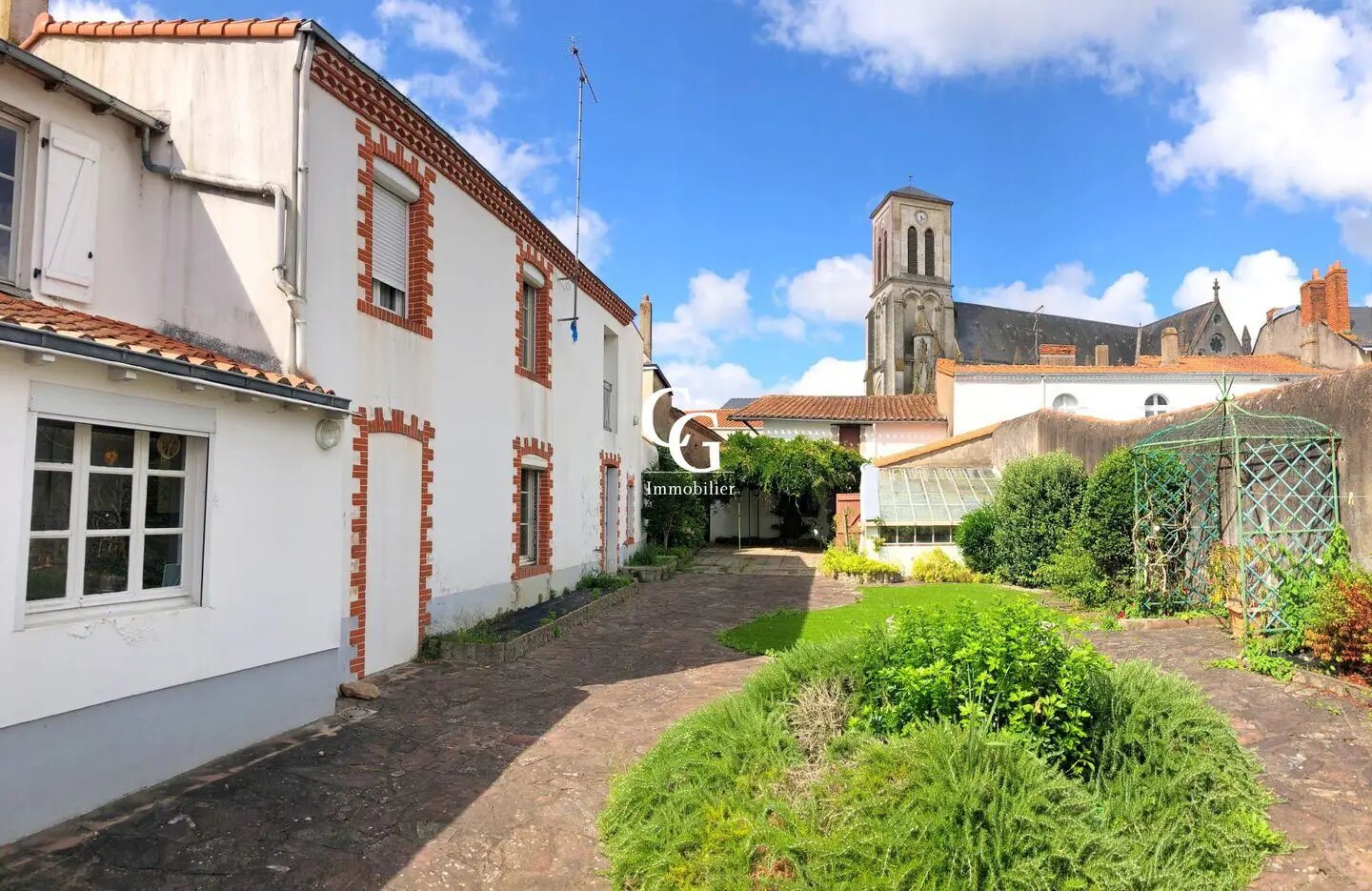 Maison à vendre, 242m², Vieillevigne