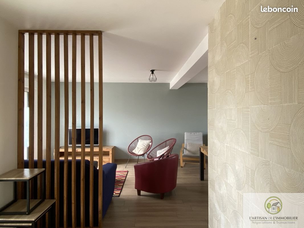Maison à louer, 110m², Orgères
