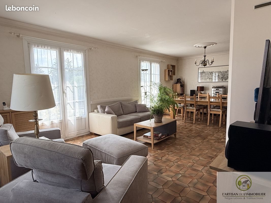 Maison à vendre, 125m², Orgères