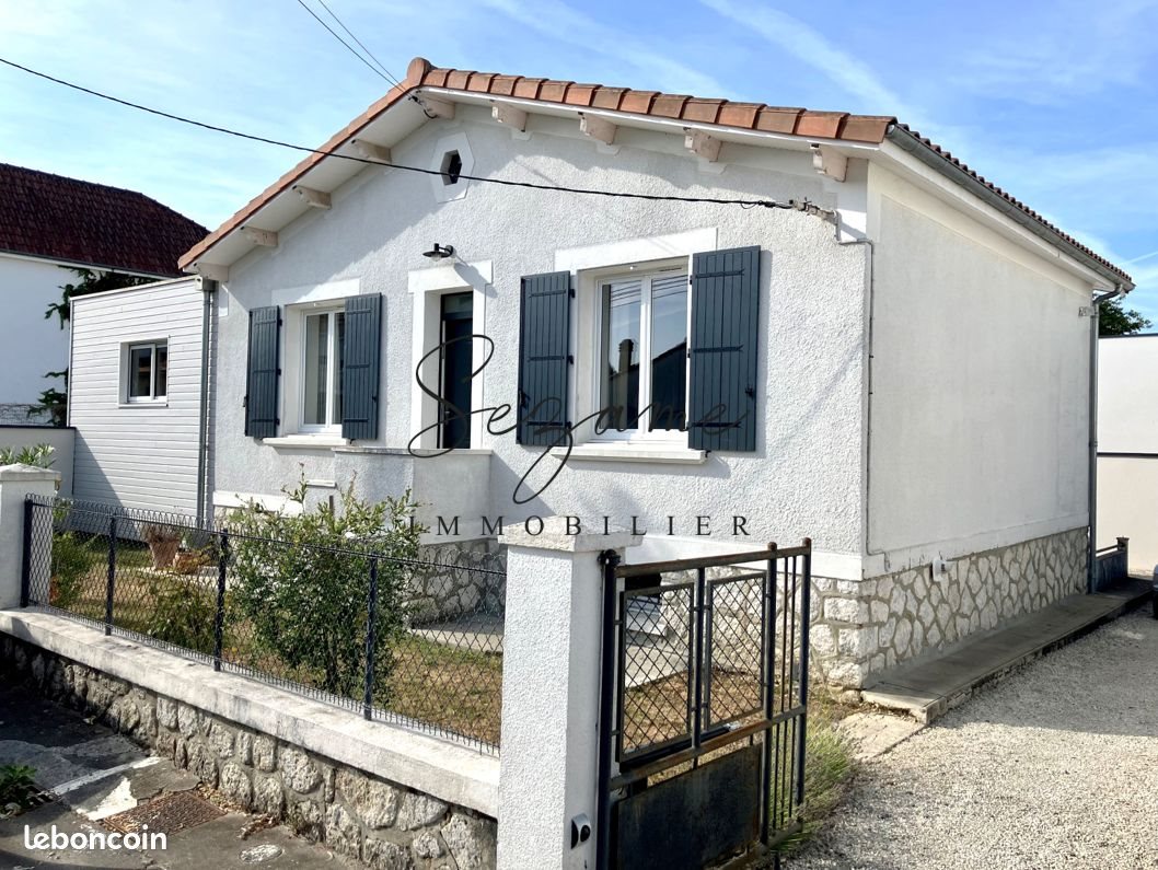 Maison à vendre, 90m², Gond-Pontouvre