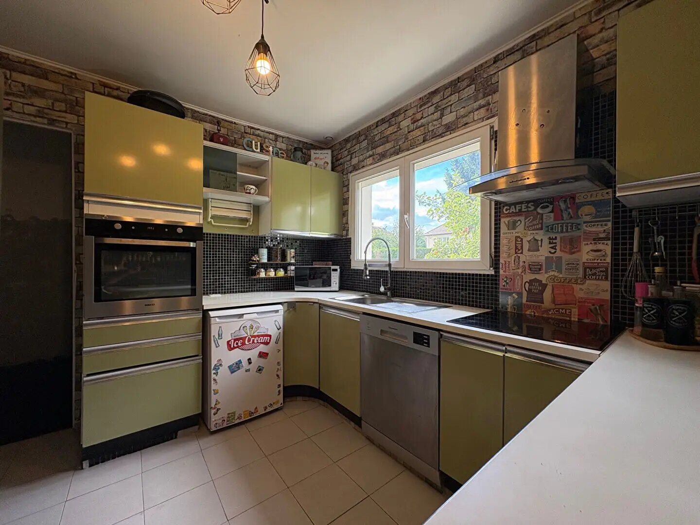 Maison à vendre, 101m², Méru