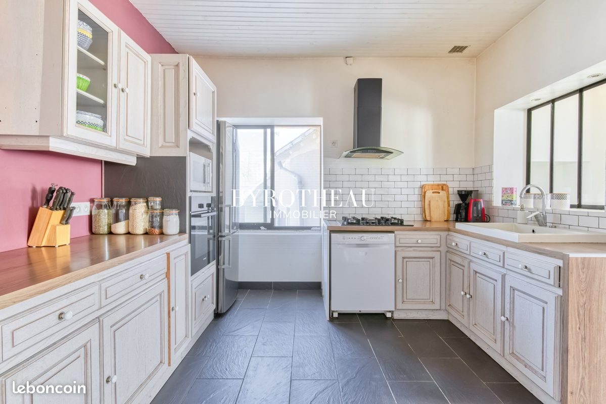 Maison à vendre, 125m², Sceaux-d'Anjou