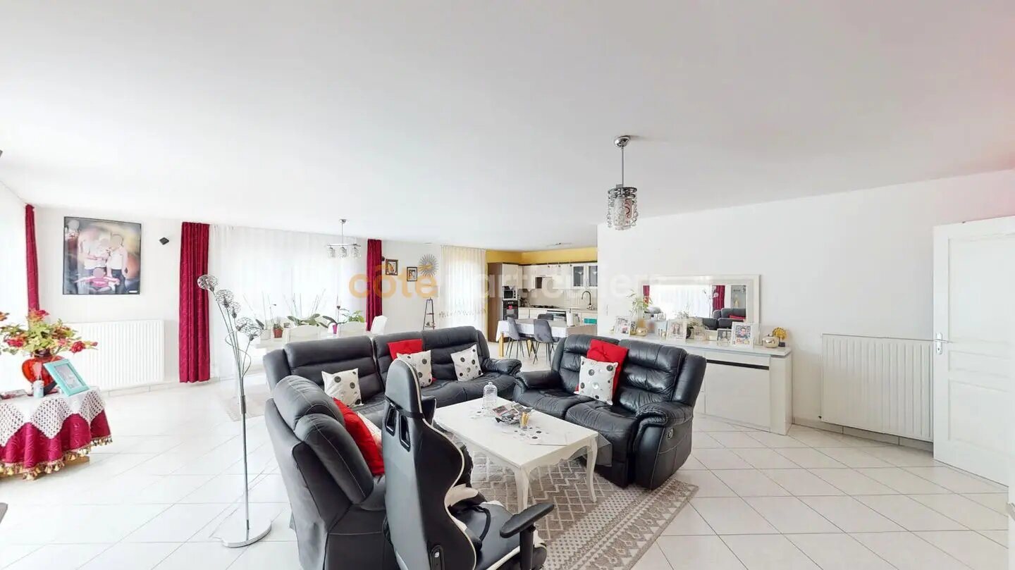 Maison à vendre, 198m², Mortagne-sur-Sèvre