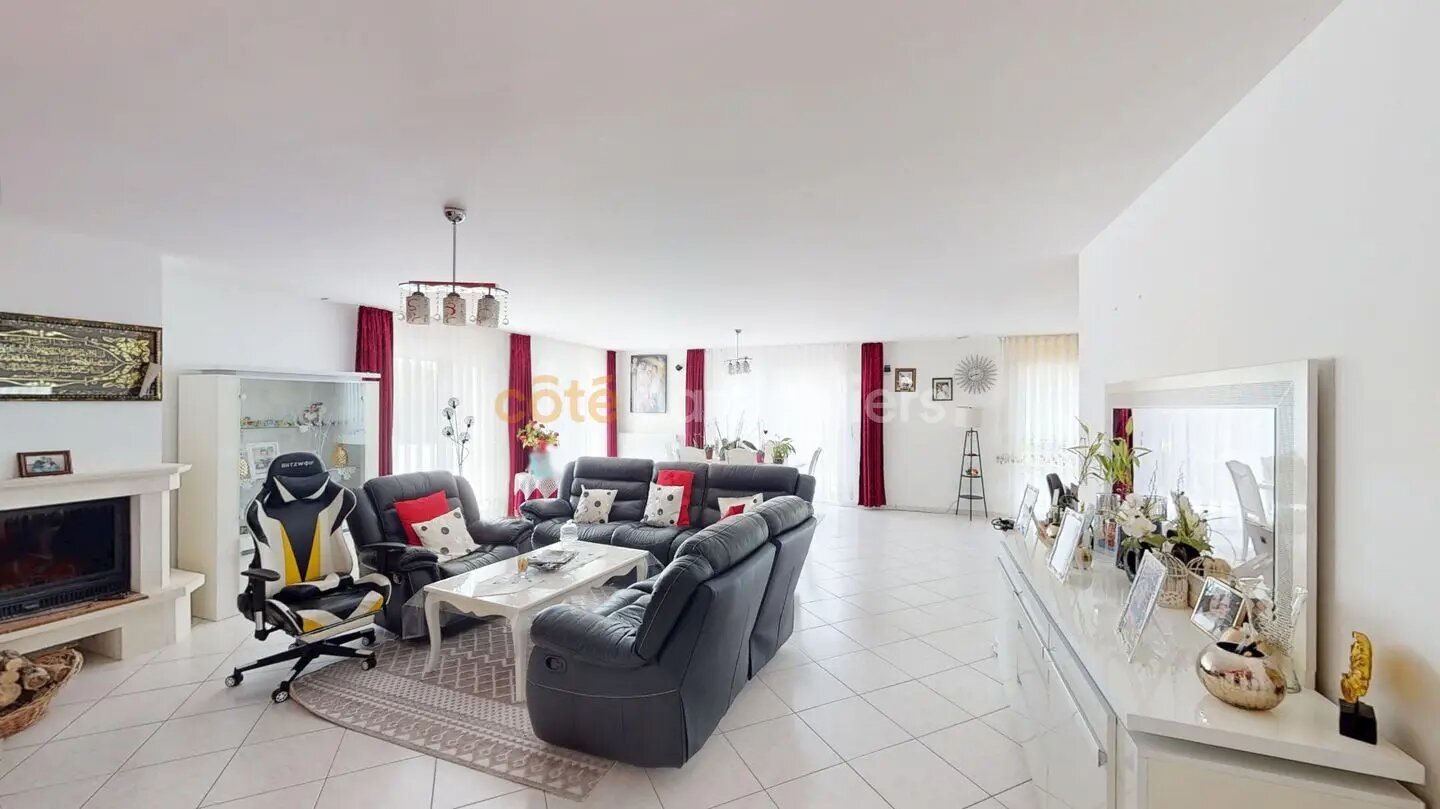 Maison à vendre, 198m², Mortagne-sur-Sèvre