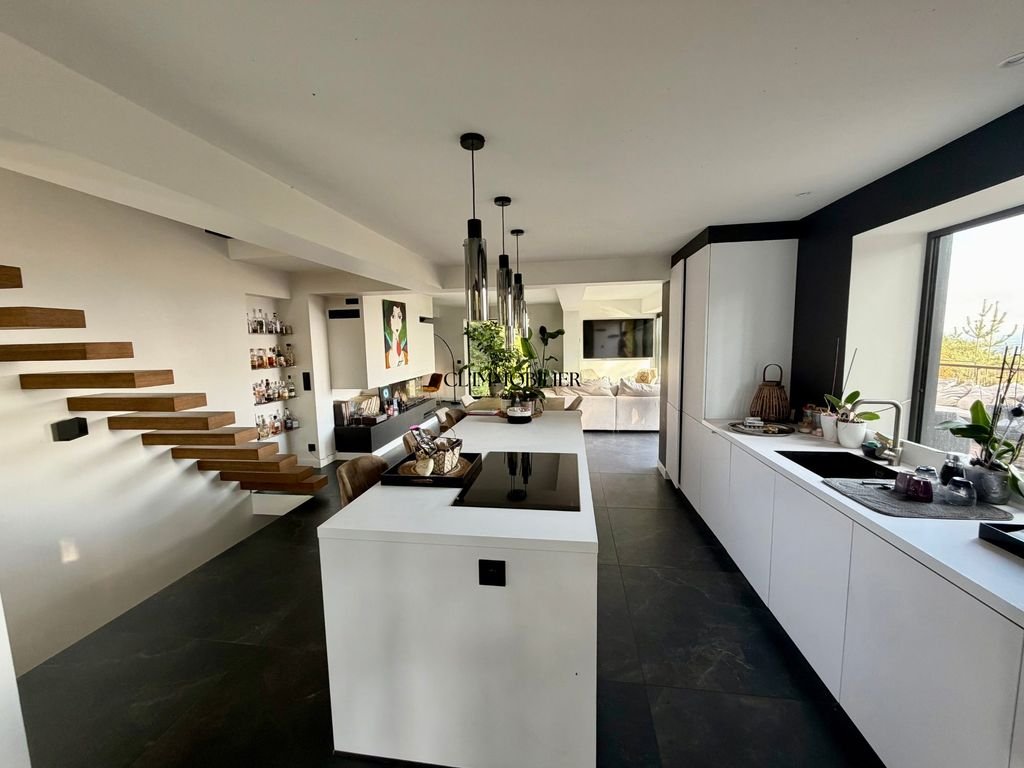 Maison à vendre, 213m², Chambles