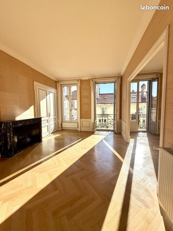 Appartement à vendre, 111m², Saint-Étienne