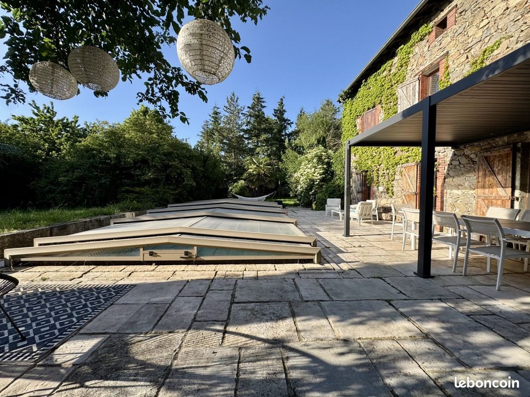 Maison à vendre, 360m², Saint-Bonnet-les-Oules