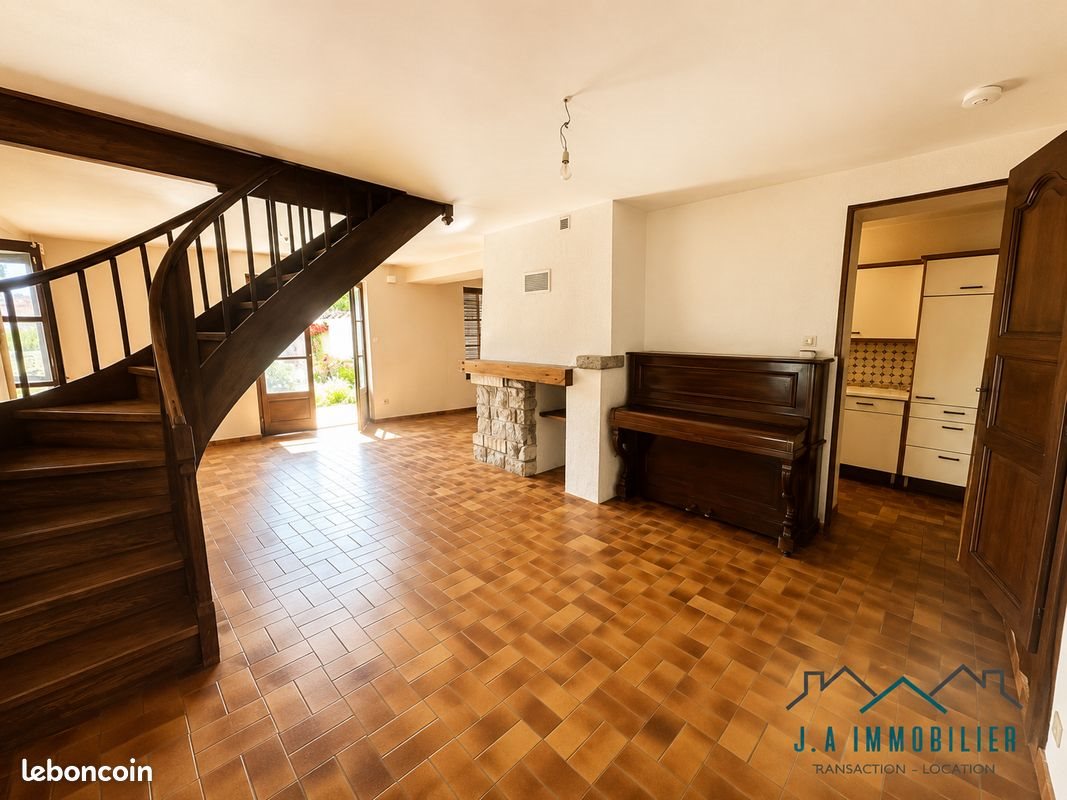 Maison à vendre, 130m², Montbrison