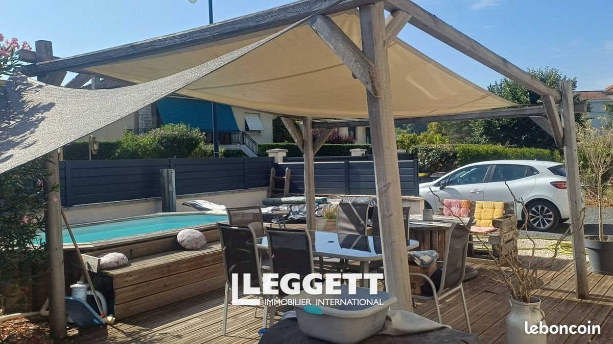 Maison à vendre, 135m², Terrasson-Lavilledieu