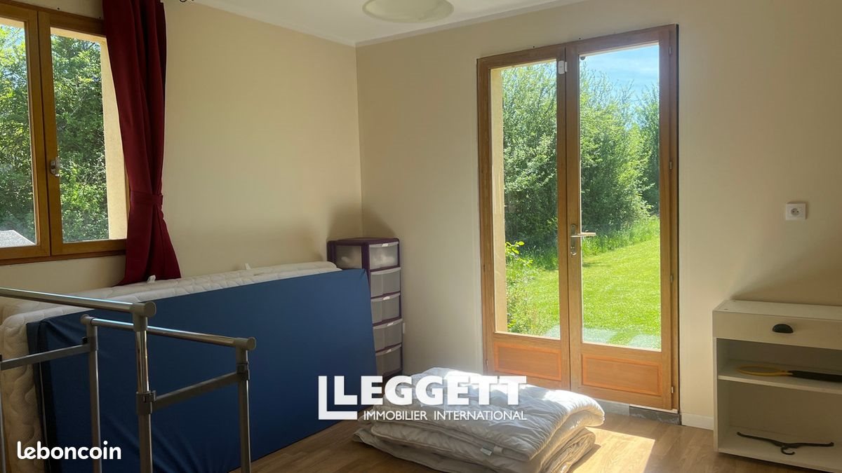 Maison à vendre, 200m², Bonneville-et-Saint-Avit-de-Fumadières