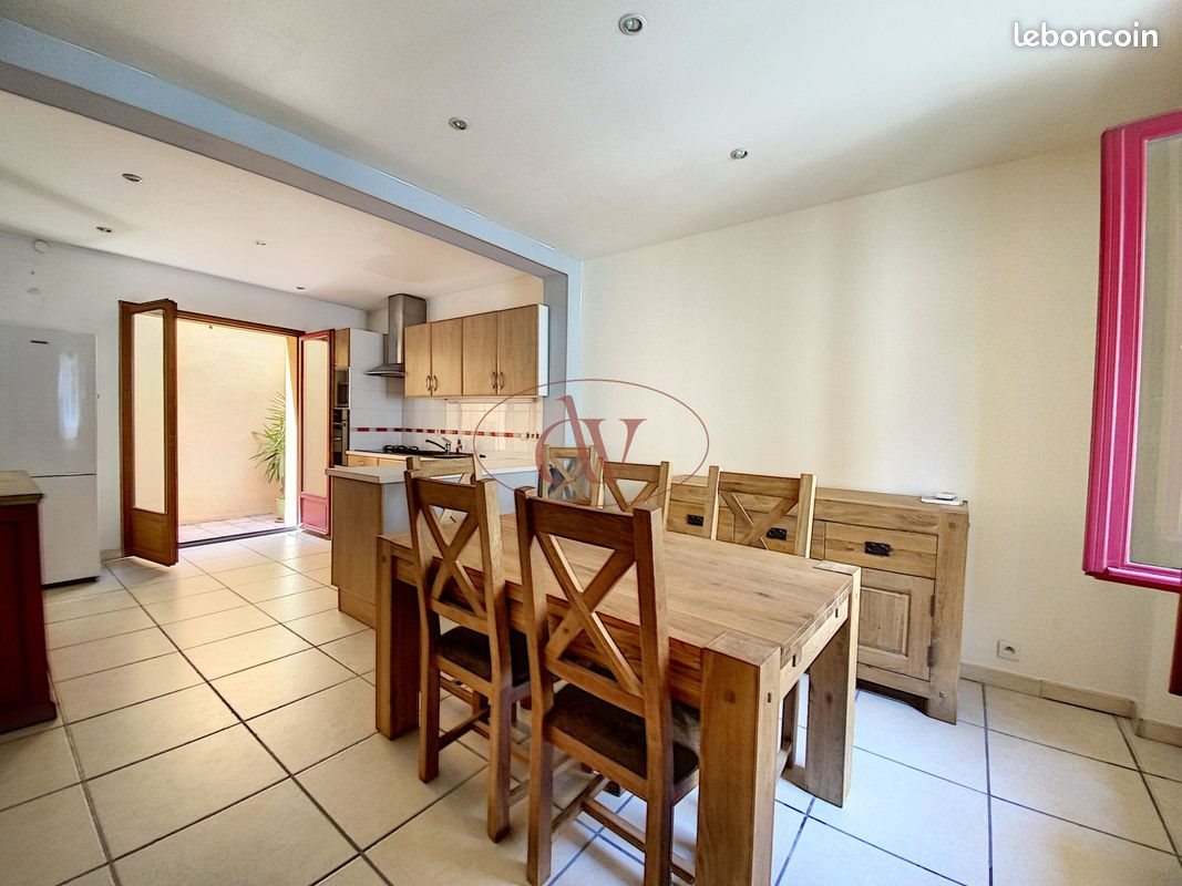 Maison à louer, 71m², Elne