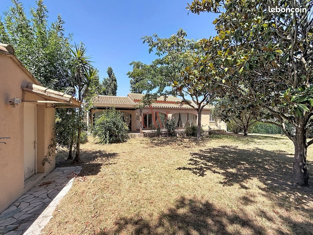 Maison à vendre, 130m², Saint-Génis-des-Fontaines