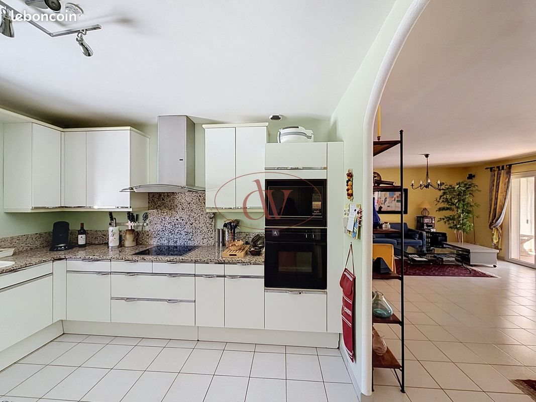 Maison à vendre, 130m², Saint-Génis-des-Fontaines