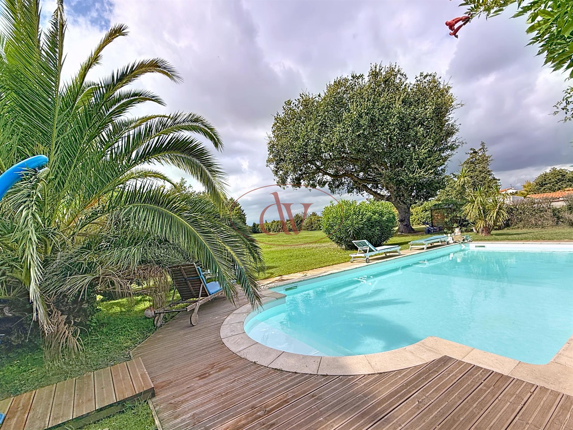 Maison à vendre, 290m², Saleilles