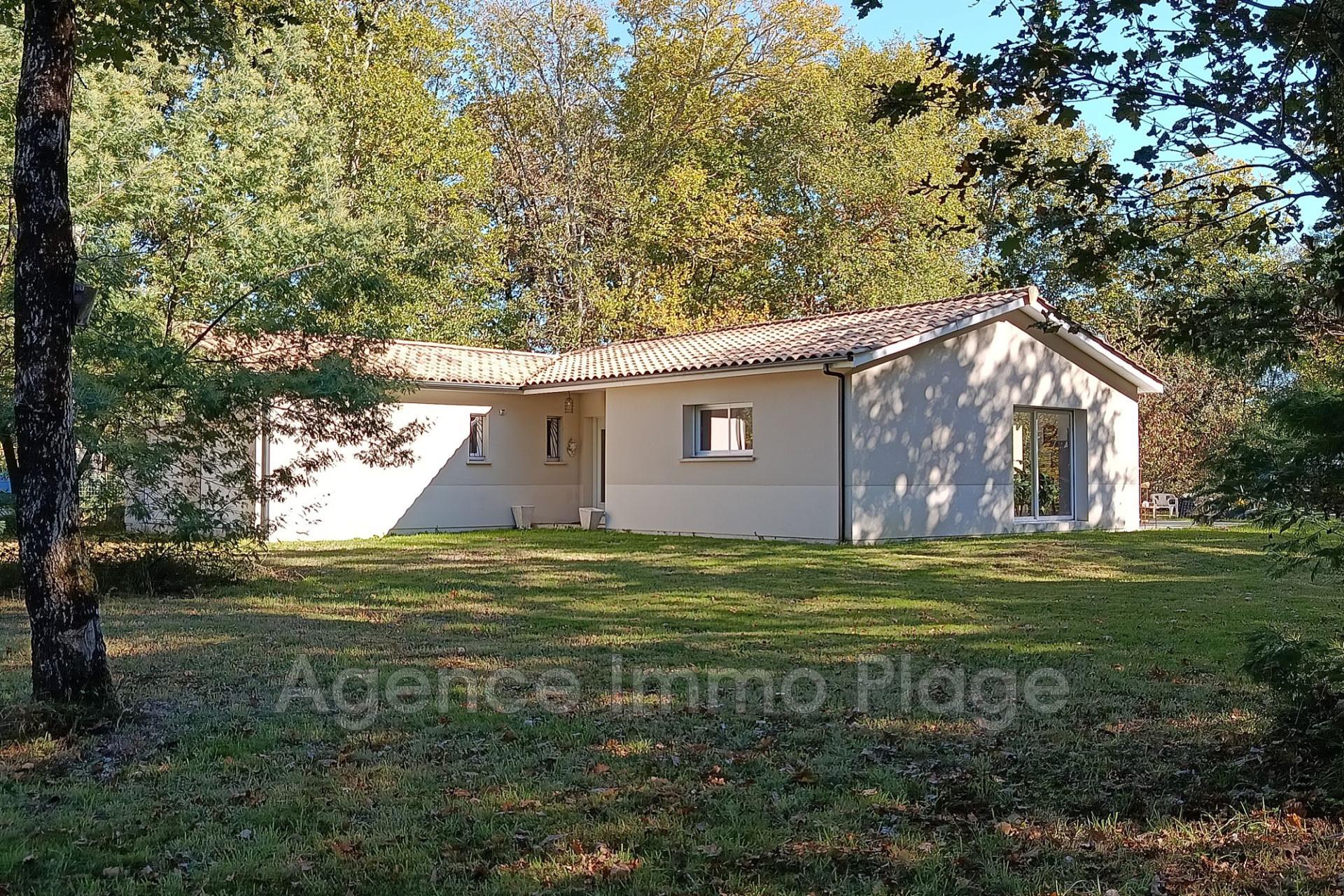 Maison à vendre, 125m², Saint-Vivien-de-Médoc
